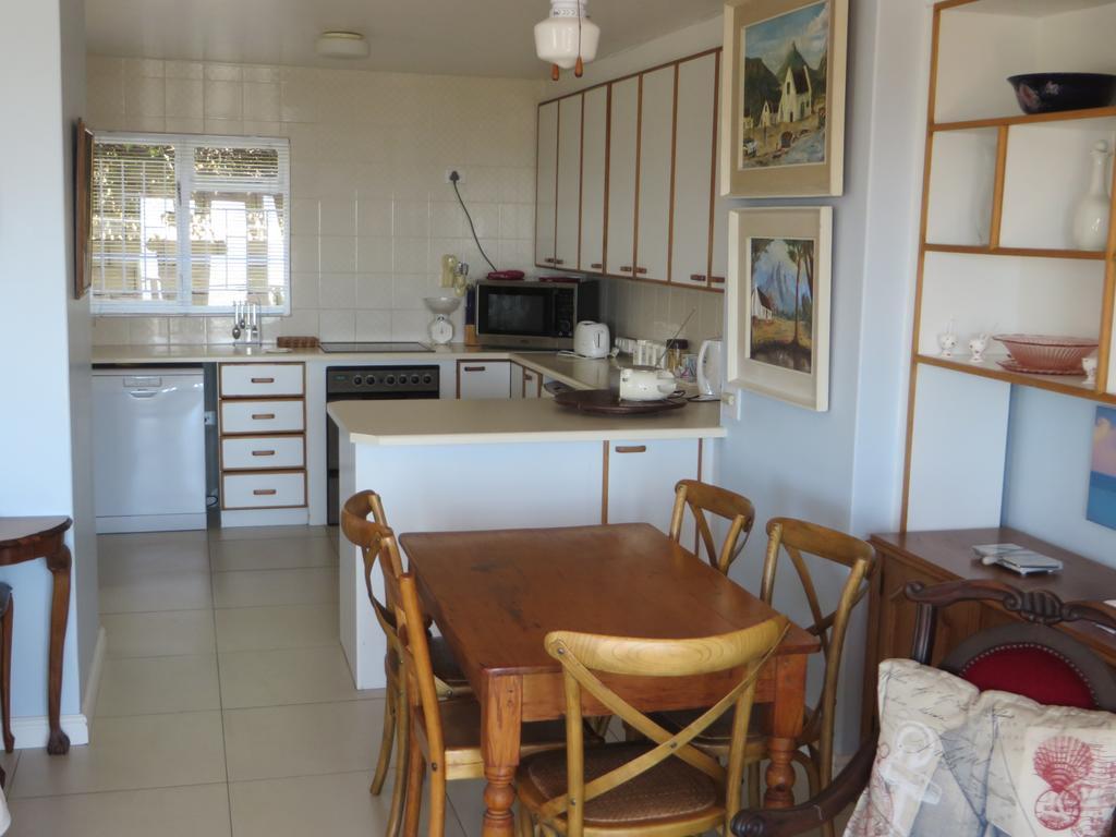 No. 1 Living Waters Apartment Simon's Town Exterior photo